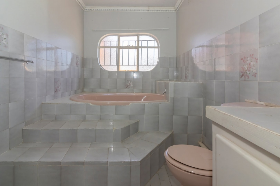 3 Bedroom Property for Sale in Uitsig Free State